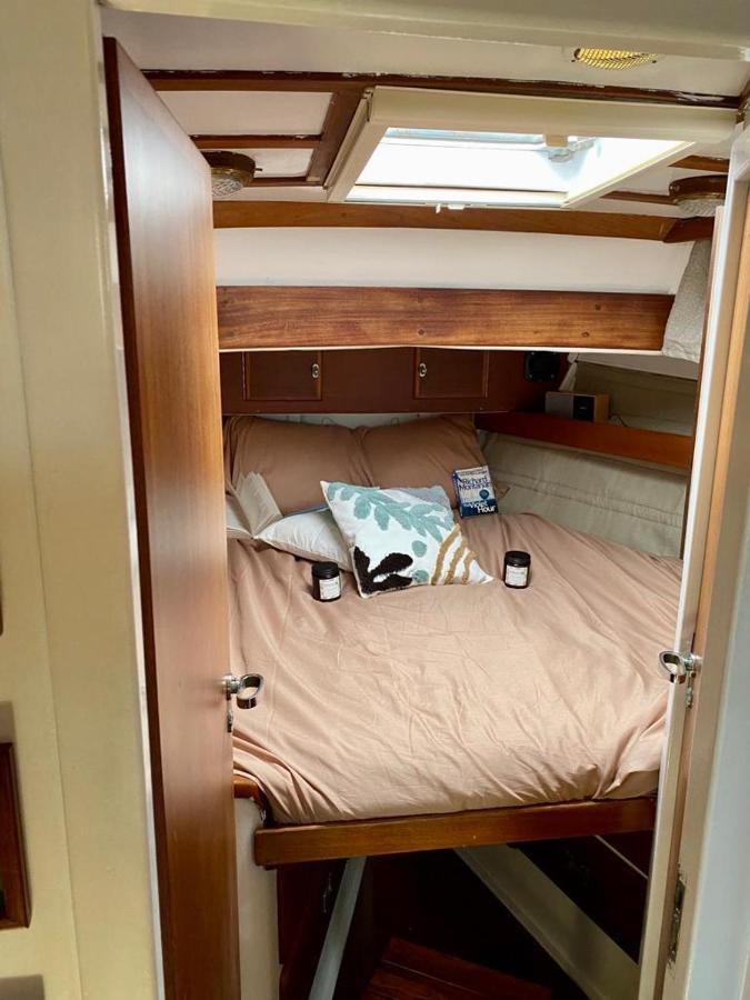 Botel Sailing Nights Boat&breakfast